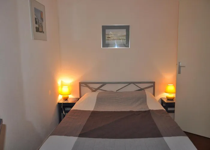 Vakantiehuis Palombes 30 *
